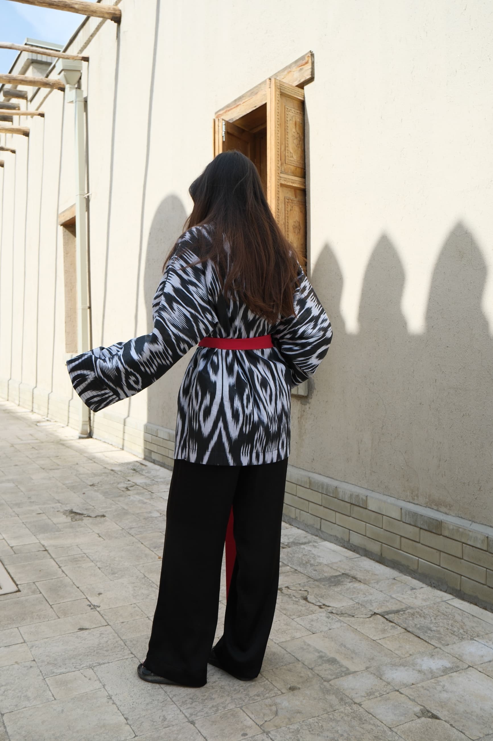 Reversible Handwoven Ikat Kimono Jacket - Black, White & Red - Image 5